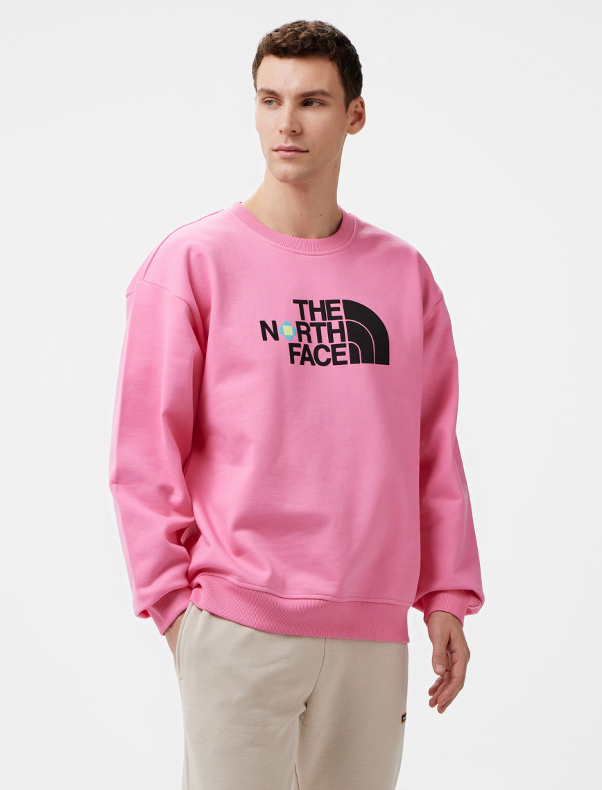 The North Face Yinka Ilori Crew Erkek Pembe Sweatshirt The North Face Yinka Ilori Crew Erkek Pembe Sweatshirt