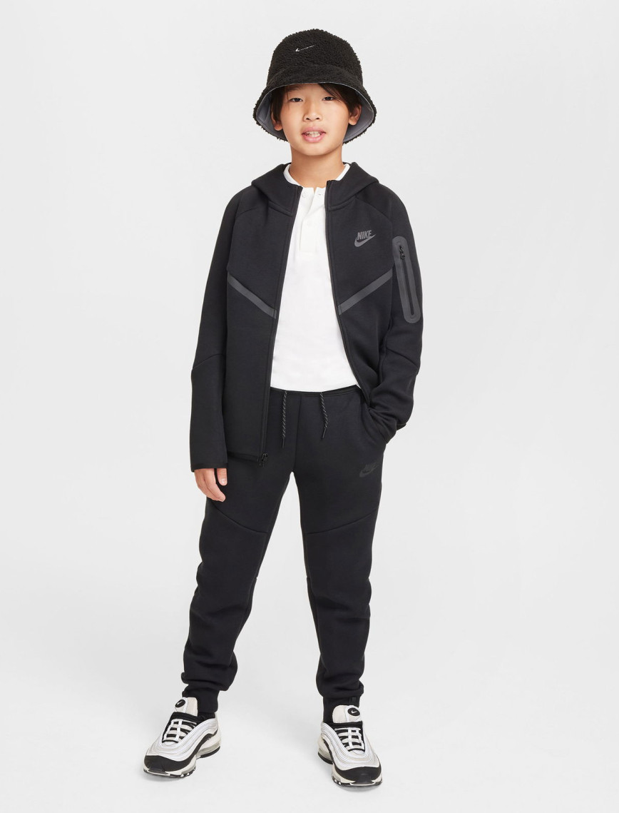 Nike Sportswear Tech Fleece Çocuk Siyah Sweatshirt Nike Sportswear Tech Fleece Çocuk Siyah Sweatshirt