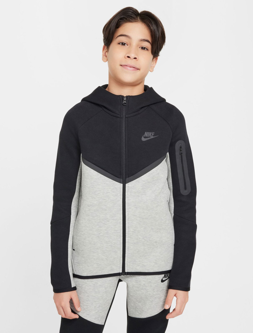 Nike Sportswear Tech Fleece Çocuk Siyah Sweatshirt Nike Sportswear Tech Fleece Çocuk Siyah Sweatshirt