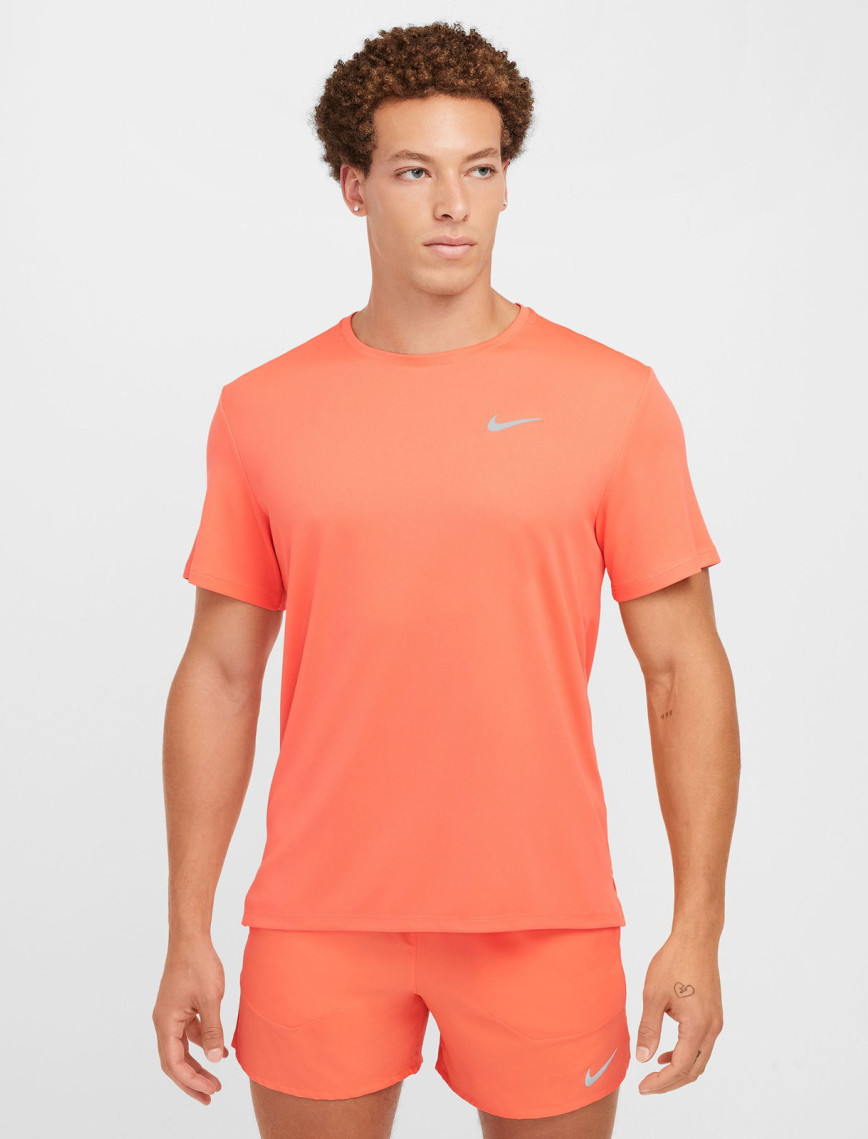 Nike Dri-Fit Miler Erkek Pembe T-Shirt Nike Dri-Fit Miler Erkek Pembe T-Shirt