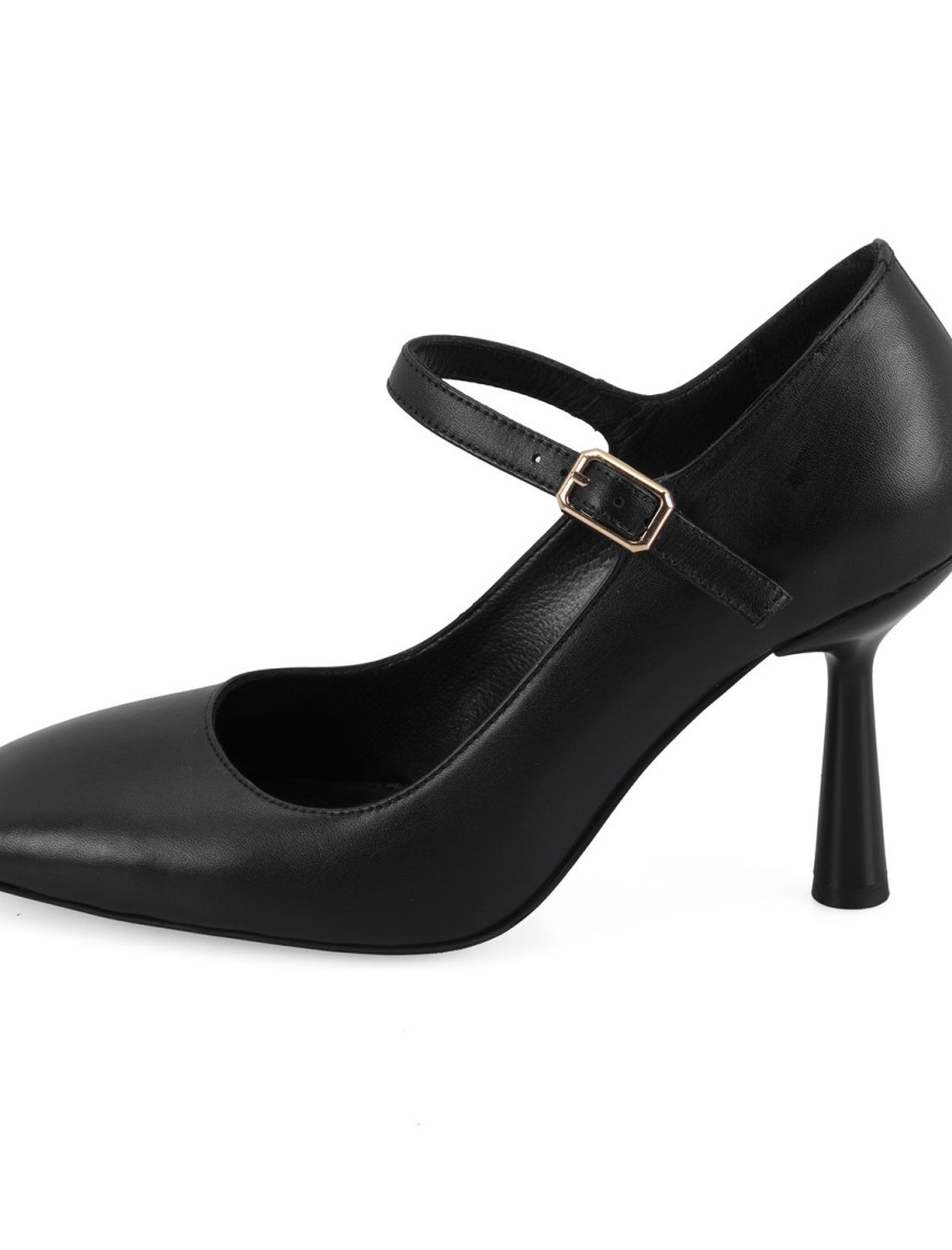 Kadın Siyah Klasik Topuklu Deri Ayakkabı Kadın Siyah Klasik Topuklu Deri Ayakkabı