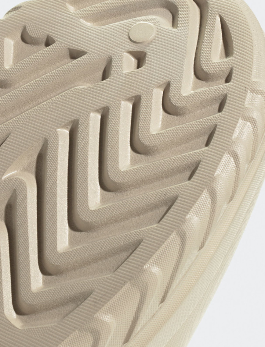 adidas Adifom Superstar Winter Boot W Kadın Bej Spor Ayakkabı adidas Adifom Superstar Winter Boot W Kadın Bej Spor Ayakkabı