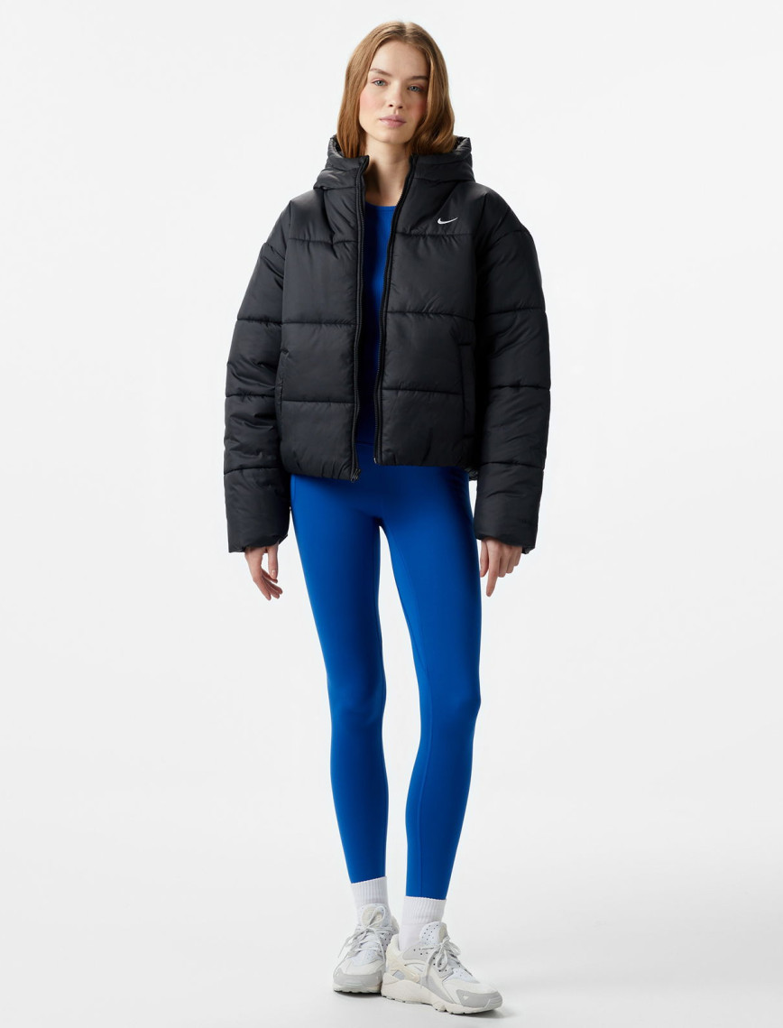Nike Sportswear Classic Puffer Kadın Siyah Ceket Nike Sportswear Classic Puffer Kadın Siyah Ceket