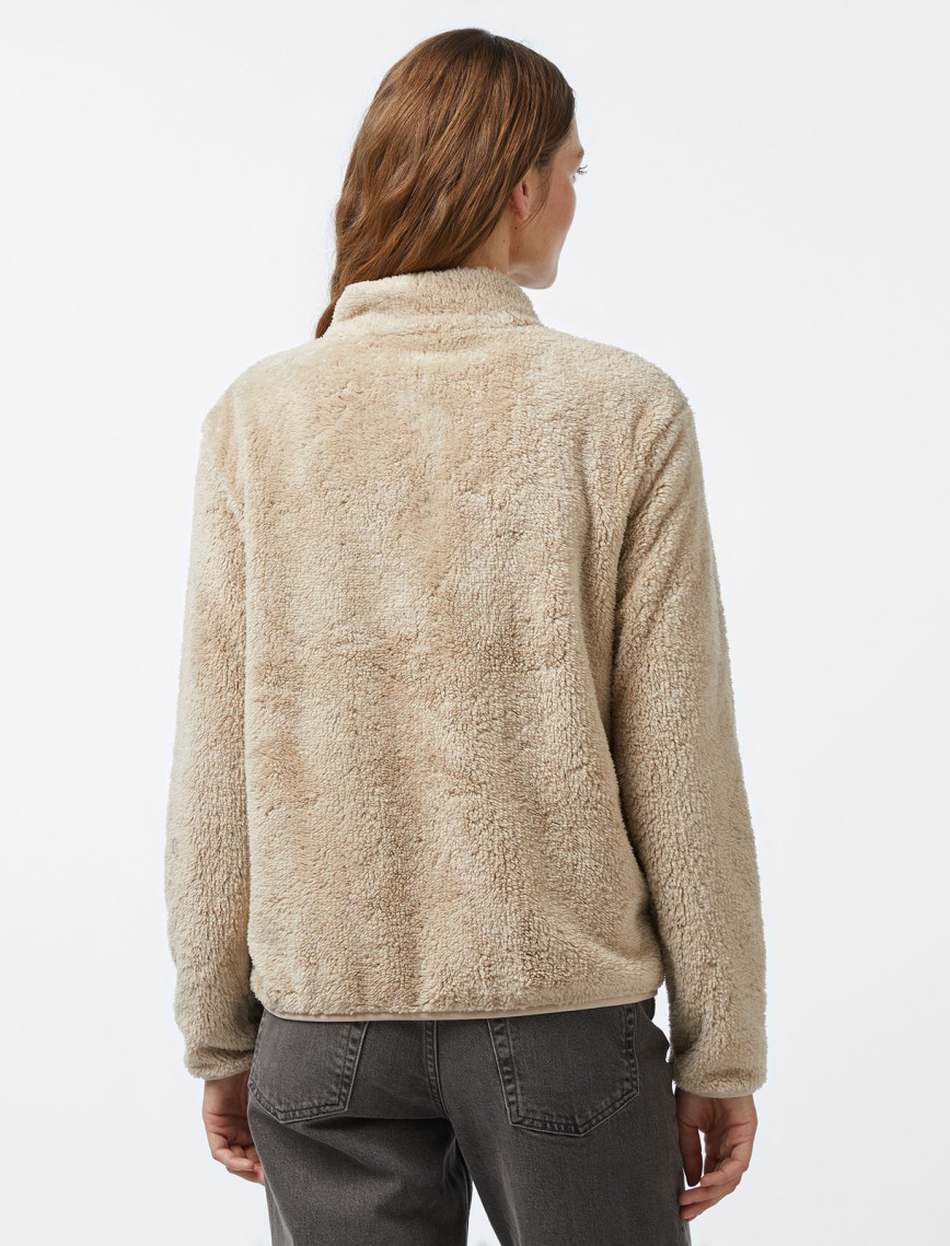 Nautica Kadın Bej Regular Fit Fermuarlı Peluş Sweatshirt Nautica Kadın Bej Regular Fit Fermuarlı Peluş Sweatshirt