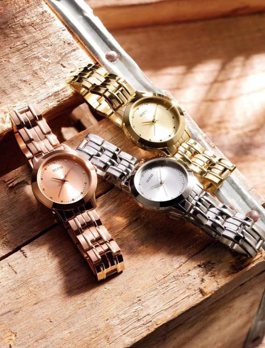 Guess GUW0989L2 Kadın Kol Saati