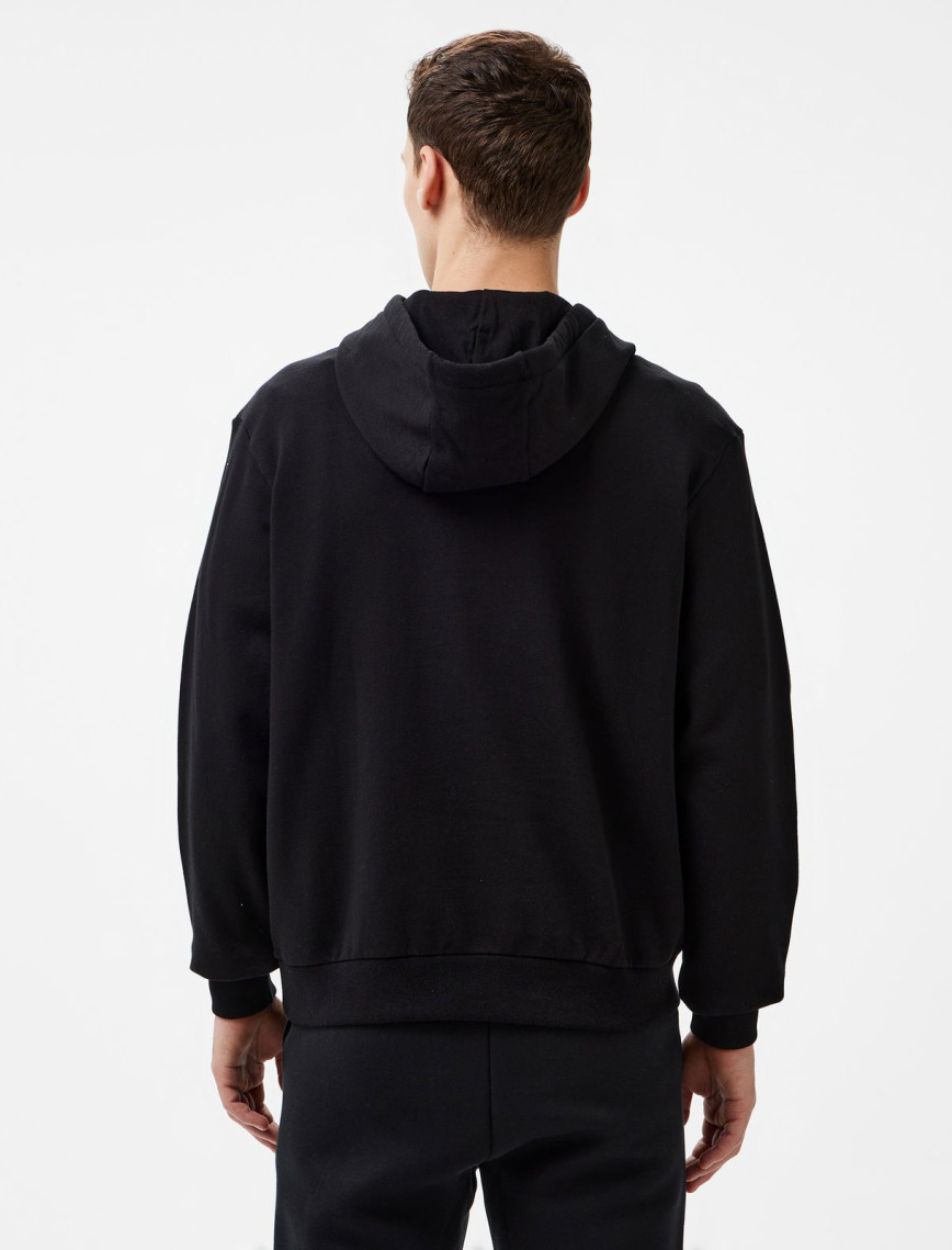 Vans Essential Relaxed Po Erkek Siyah Sweatshirt Vans Essential Relaxed Po Erkek Siyah Sweatshirt