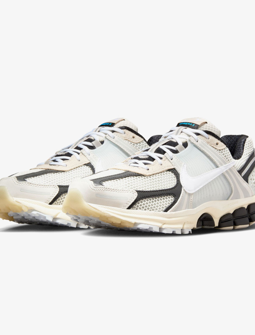 Nike Zoom Vomero 5 Premium Erkek Beyaz Spor Ayakkabı Nike Zoom Vomero 5 Premium Erkek Beyaz Spor Ayakkabı