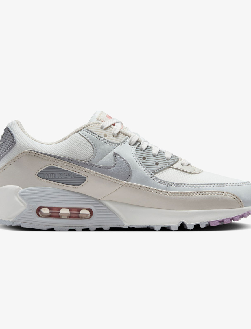 Nike Air Max 90 Kadın Beyaz Spor Ayakkabı Nike Air Max 90 Kadın Beyaz Spor Ayakkabı