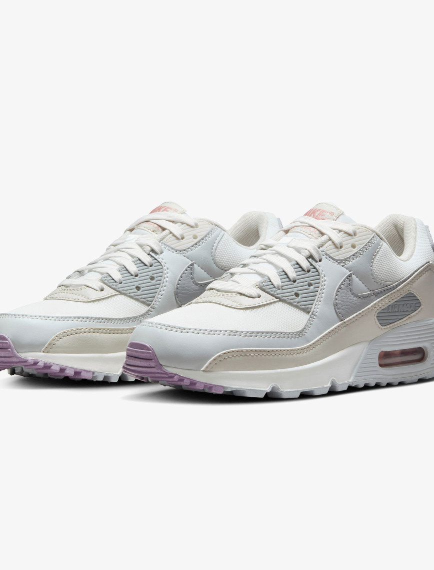Nike Air Max 90 Kadın Beyaz Spor Ayakkabı Nike Air Max 90 Kadın Beyaz Spor Ayakkabı