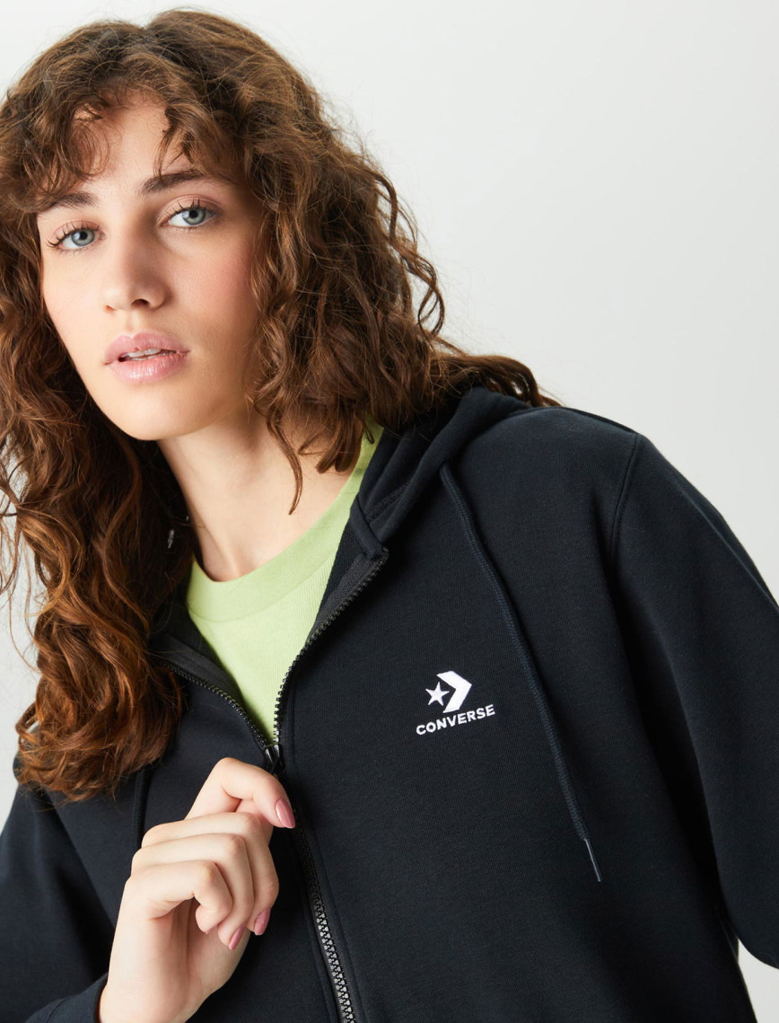 Converse Go-To Embroidered Star Chevron Unisex Siyah Kapüşonlu Eşofman Üstü Converse Go-To Embroidered Star Chevron Unisex Siyah Kapüşonlu Eşofman Üstü