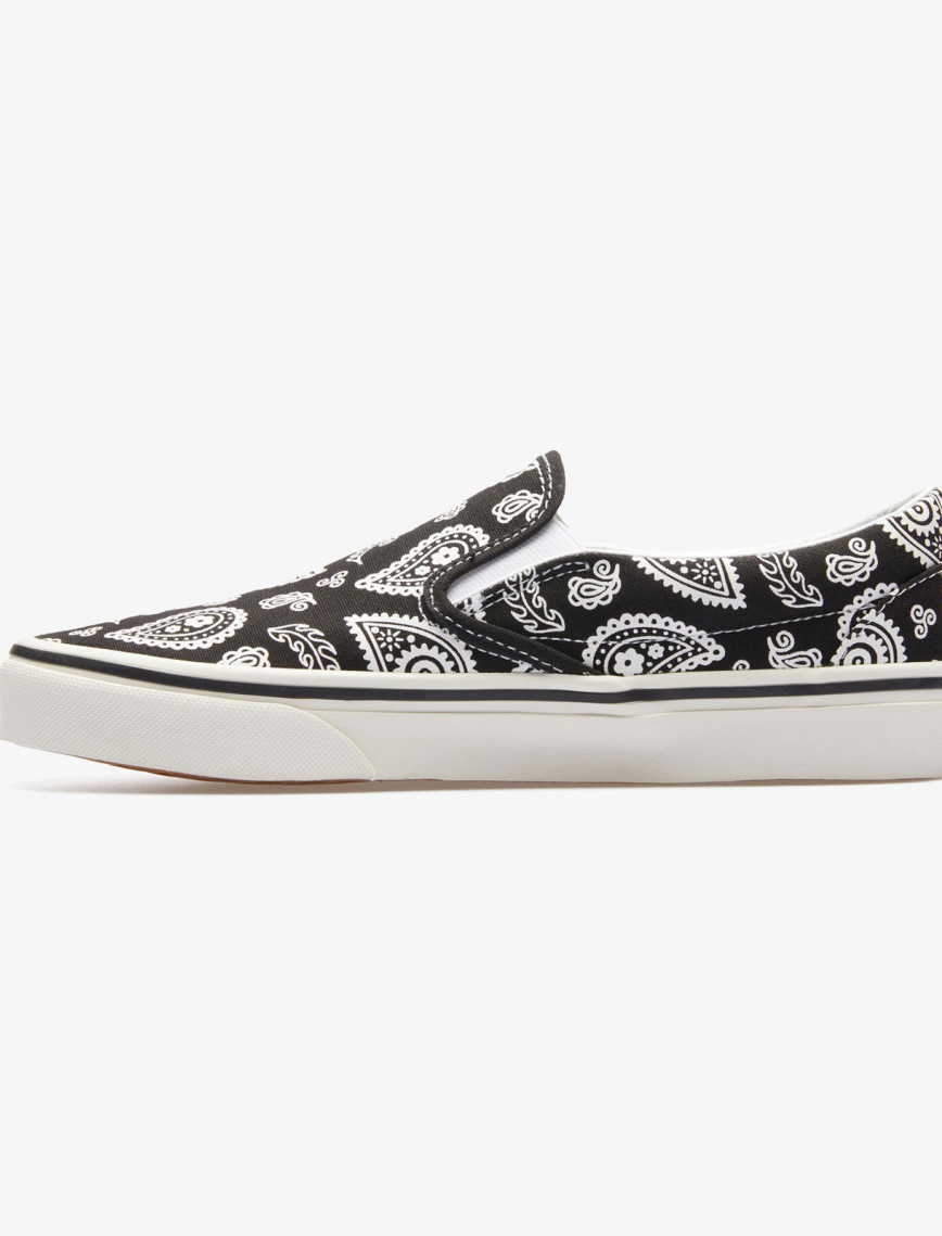 Vans Classic Slip-On Kadın Siyah Sneaker Vans Classic Slip-On Kadın Siyah Sneaker