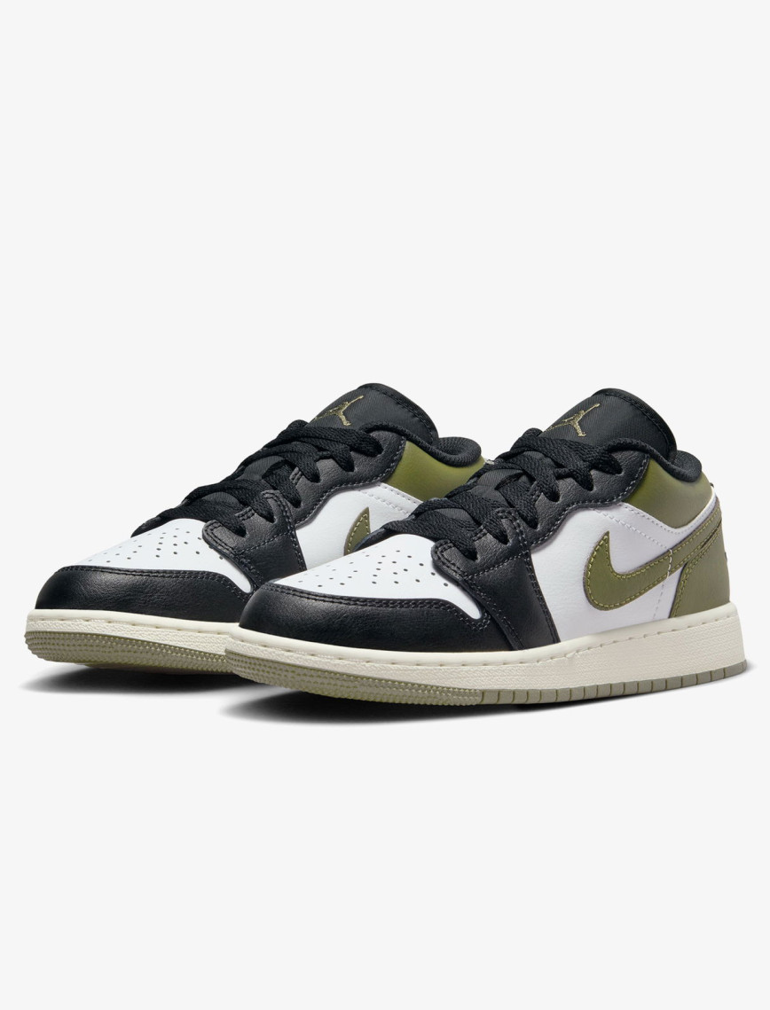 Jordan Air 1 Low Genç Siyah Spor Ayakkabı Jordan Air 1 Low Genç Siyah Spor Ayakkabı