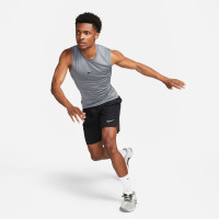 Nike Pro Dri-Fit Erkek Gri T-Shirt Nike Pro Dri-Fit Erkek Gri T-Shirt