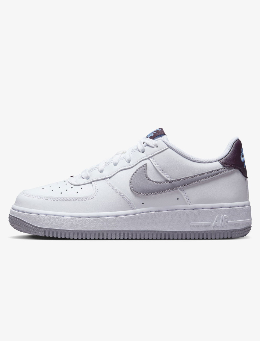 Nike Air Force 1 Genç Beyaz Spor Ayakkabı Nike Air Force 1 Genç Beyaz Spor Ayakkabı