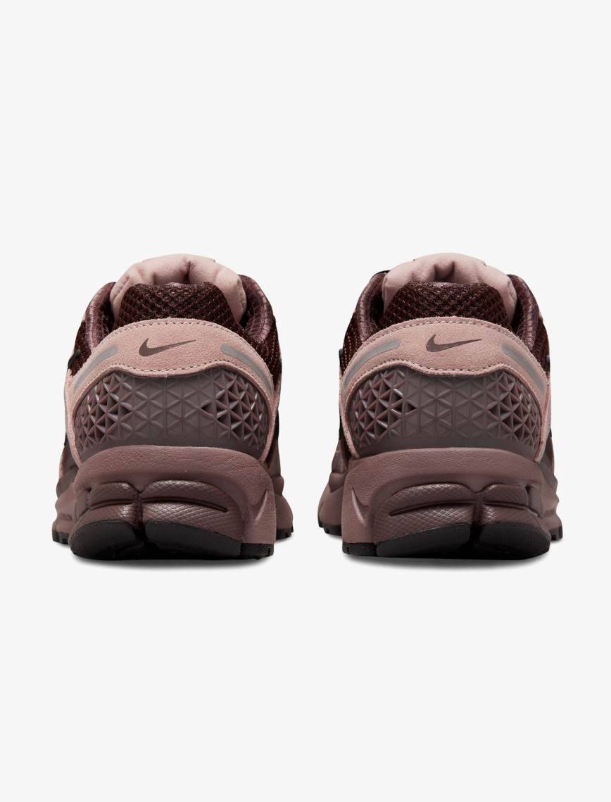 Nike Zoom Vomero 5 Kadın Kahverengi Spor Ayakkabı Nike Zoom Vomero 5 Kadın Kahverengi Spor Ayakkabı