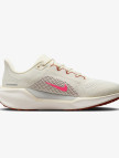 Nike Pegasus 41 Kadın Krem Spor Ayakkabı Nike Pegasus 41 Kadın Krem Spor Ayakkabı