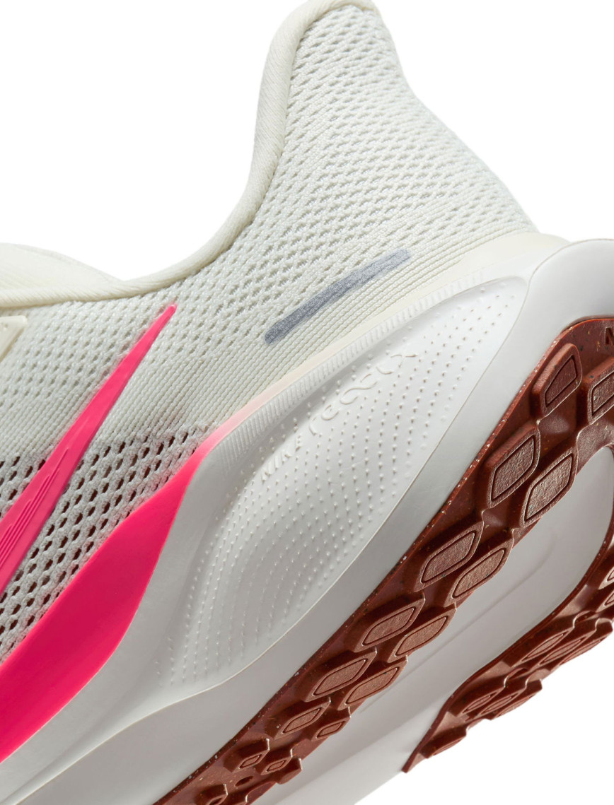 Nike Pegasus 41 Kadın Krem Spor Ayakkabı Nike Pegasus 41 Kadın Krem Spor Ayakkabı