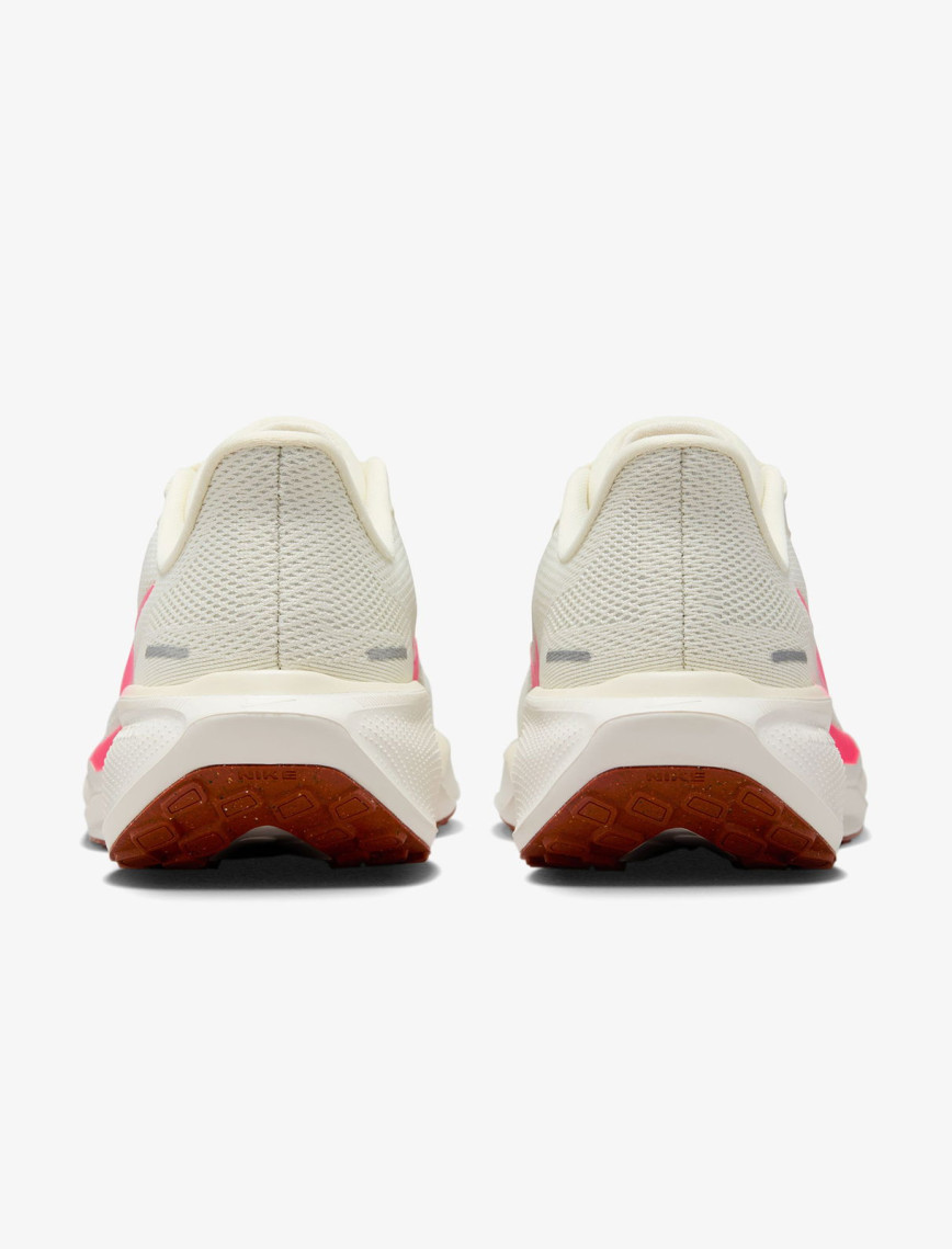 Nike Pegasus 41 Kadın Krem Spor Ayakkabı Nike Pegasus 41 Kadın Krem Spor Ayakkabı