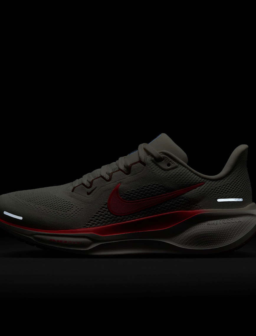 Nike Pegasus 41 Kadın Krem Spor Ayakkabı Nike Pegasus 41 Kadın Krem Spor Ayakkabı