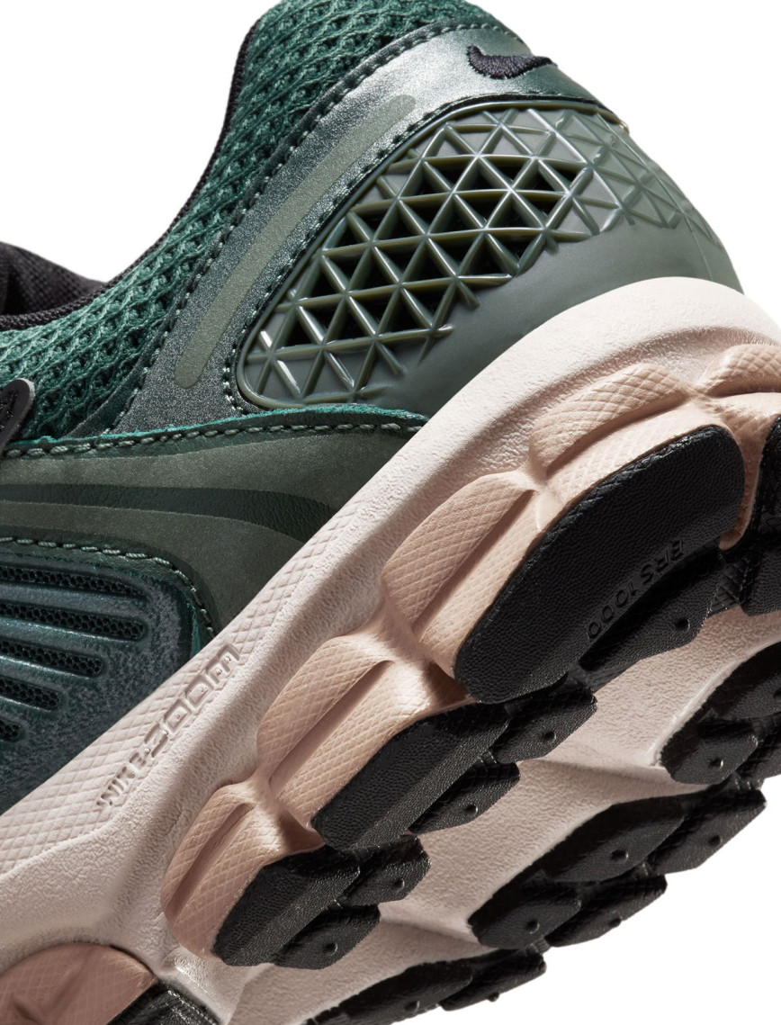 Nike Zoom Vomero 5 Kadın Yeşil Spor Ayakkabı Nike Zoom Vomero 5 Kadın Yeşil Spor Ayakkabı