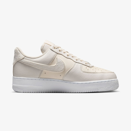 Nike Air Force 1 '07 Next Nature Kadın Siyah Spor Ayakkabı Nike Air Force 1 '07 Next Nature Kadın Siyah Spor Ayakkabı