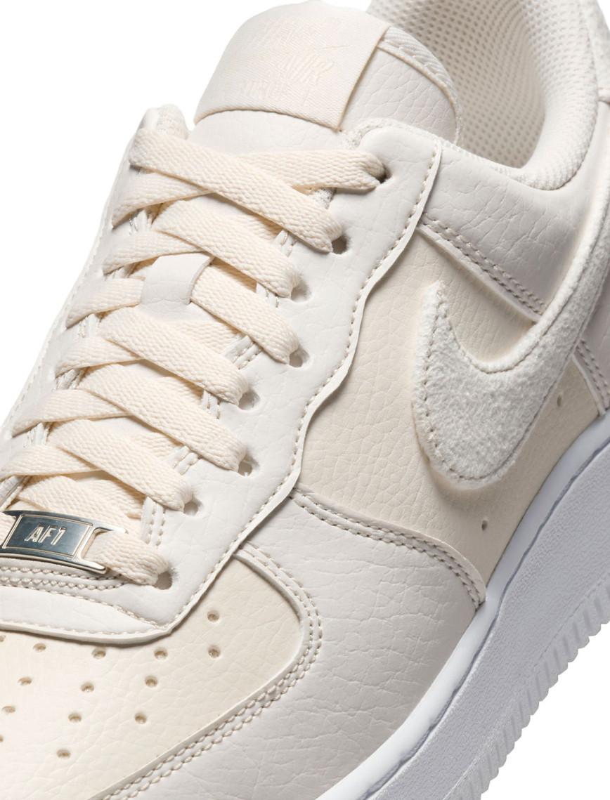 Nike Air Force 1 '07 Next Nature Kadın Siyah Spor Ayakkabı Nike Air Force 1 '07 Next Nature Kadın Siyah Spor Ayakkabı