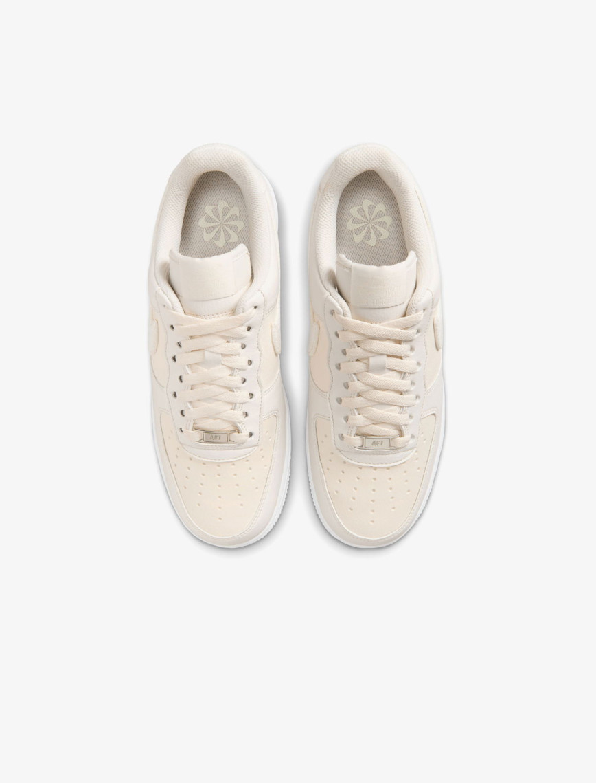 Nike Air Force 1 '07 Next Nature Kadın Siyah Spor Ayakkabı Nike Air Force 1 '07 Next Nature Kadın Siyah Spor Ayakkabı