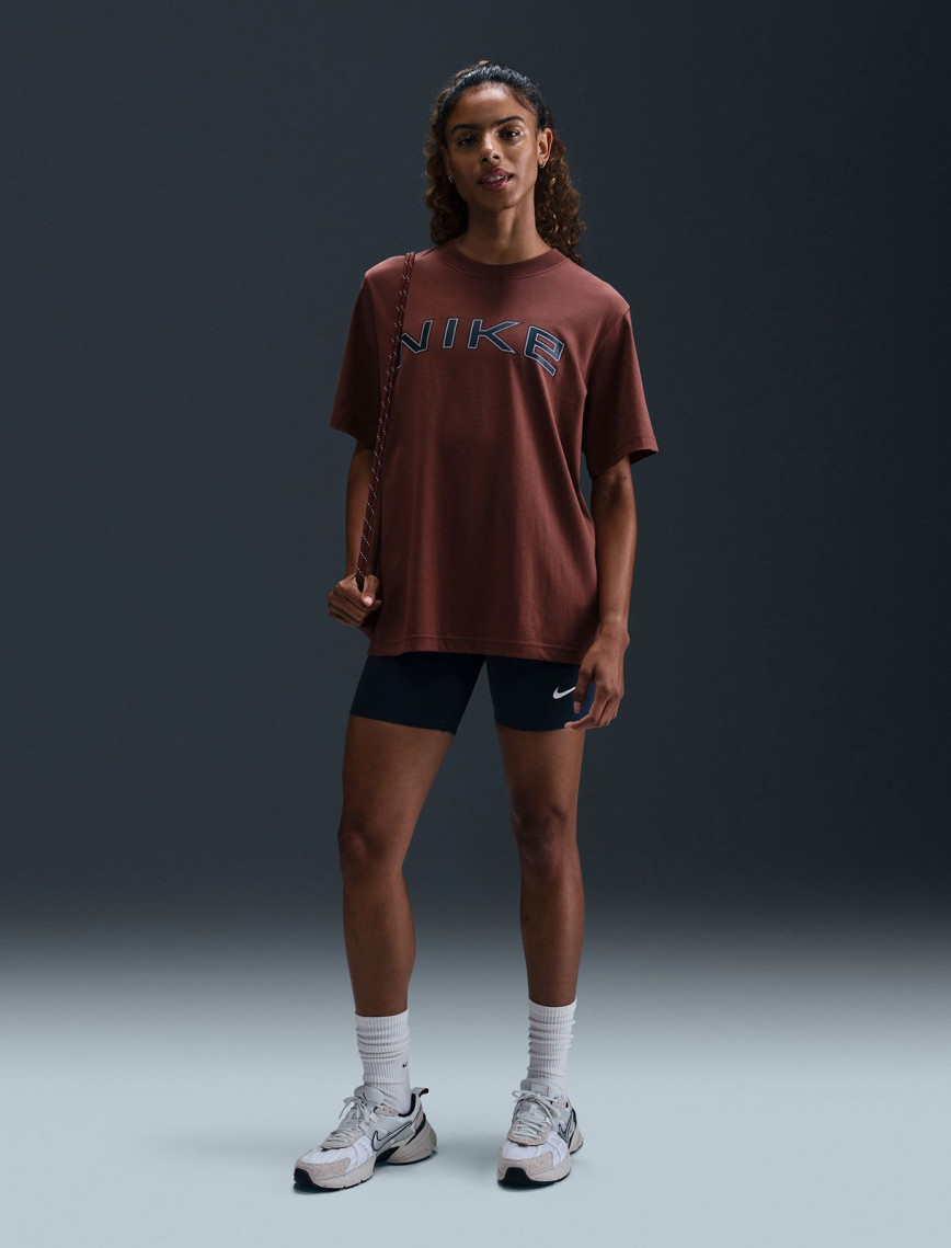 Nike Sportswear Kadın Kahverengi T-Shirt Nike Sportswear Kadın Kahverengi T-Shirt