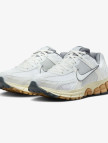 Nike Zoom Vomero 5 Kadın Beyaz Spor Ayakkabı Nike Zoom Vomero 5 Kadın Beyaz Spor Ayakkabı