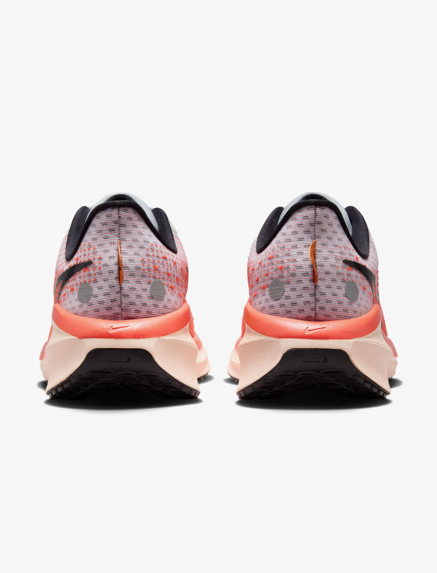 Nike Vomero 17 Kadın Beyaz Spor Ayakkabı Nike Vomero 17 Kadın Beyaz Spor Ayakkabı