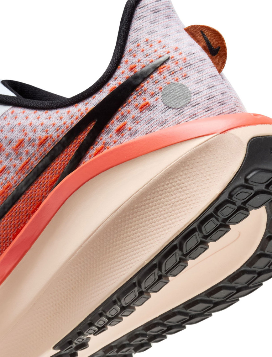 Nike Vomero 17 Kadın Beyaz Spor Ayakkabı Nike Vomero 17 Kadın Beyaz Spor Ayakkabı