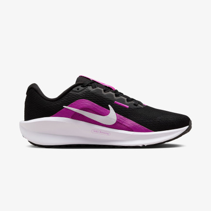 Nike Downshifter 13 Kadın Siyah Spor Ayakkabı Nike Downshifter 13 Kadın Siyah Spor Ayakkabı