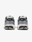 Nike Zoom Vomero 5 Kadın Gri Spor Ayakkabı Nike Zoom Vomero 5 Kadın Gri Spor Ayakkabı