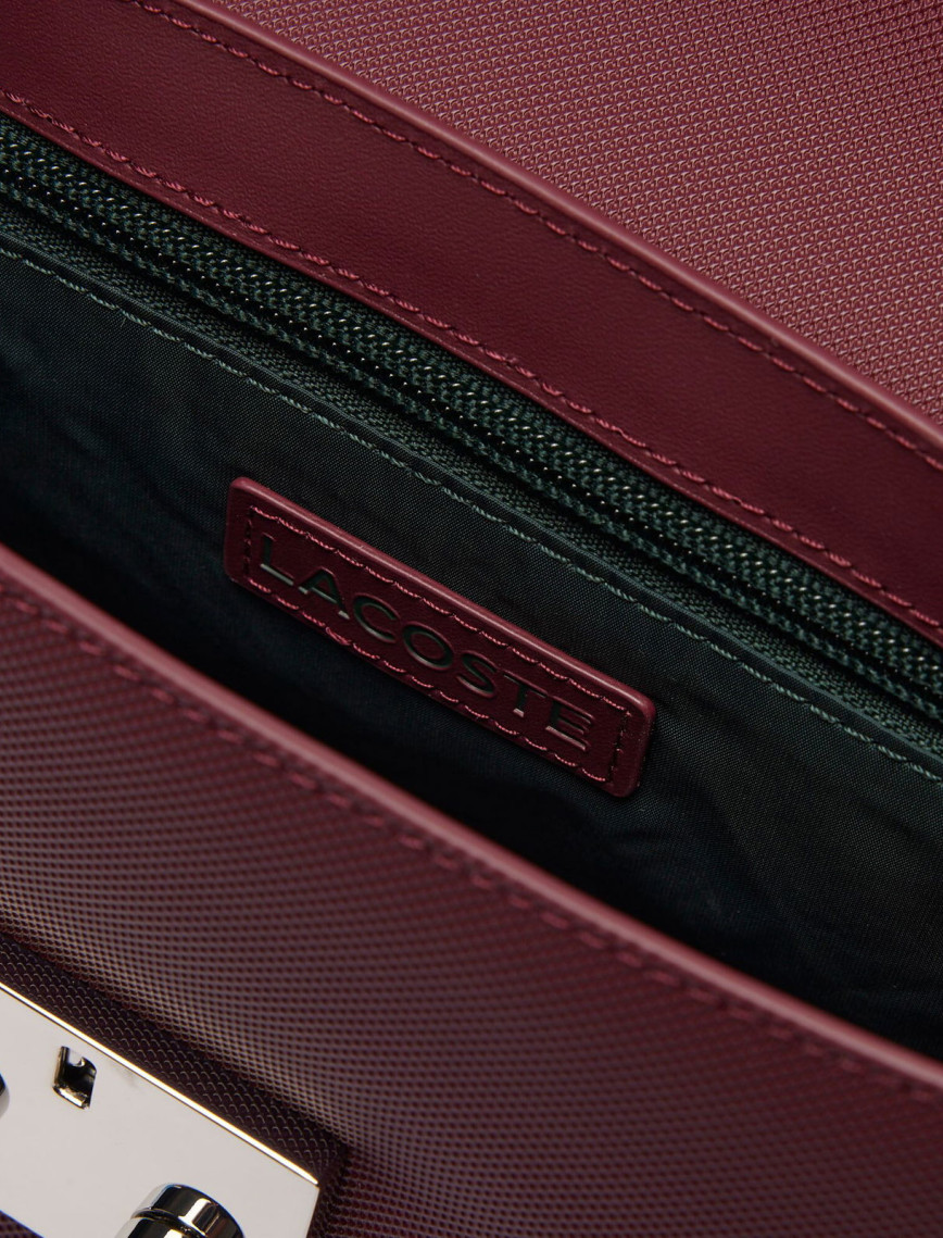 Lacoste Kadın Bordo Postacı Çantası Lacoste Kadın Bordo Postacı Çantası