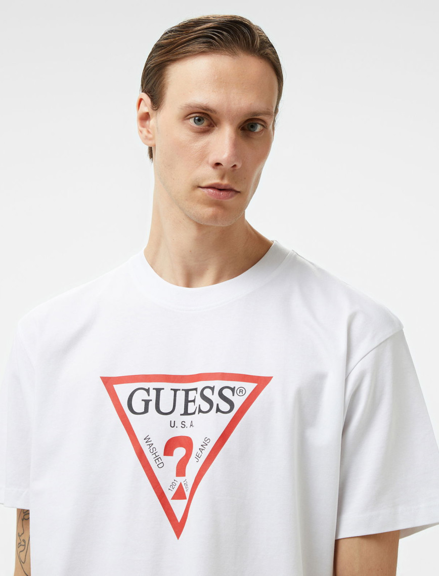 Guess Iconic Organic Heavy Jersey 205 Erkek Beyaz T-Shirt Guess Iconic Organic Heavy Jersey 205 Erkek Beyaz T-Shirt