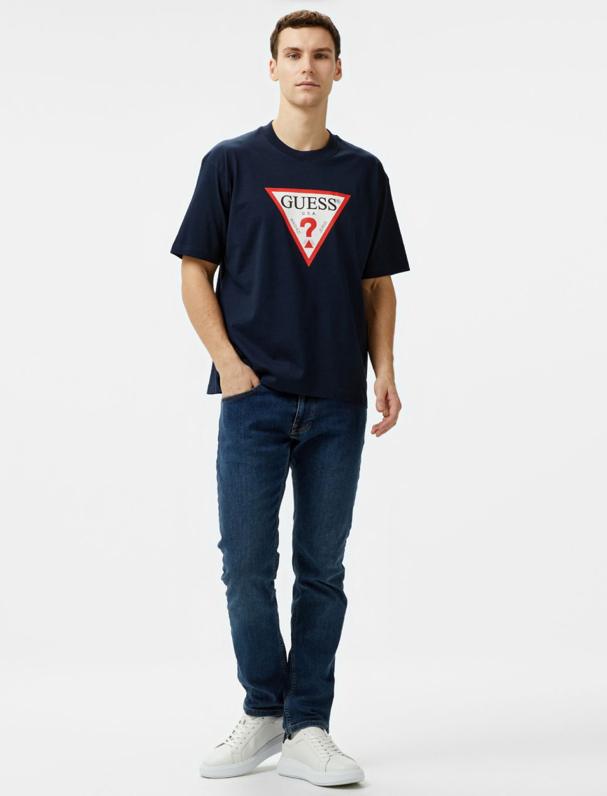 Guess Iconic Organic Heavy Jersey 205 Erkek Lacivert T-Shirt Guess Iconic Organic Heavy Jersey 205 Erkek Lacivert T-Shirt