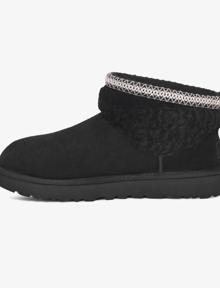 UGG Classic Ultra Mini Maxi Curly Kadın Siyah Bot UGG Classic Ultra Mini Maxi Curly Kadın Siyah Bot