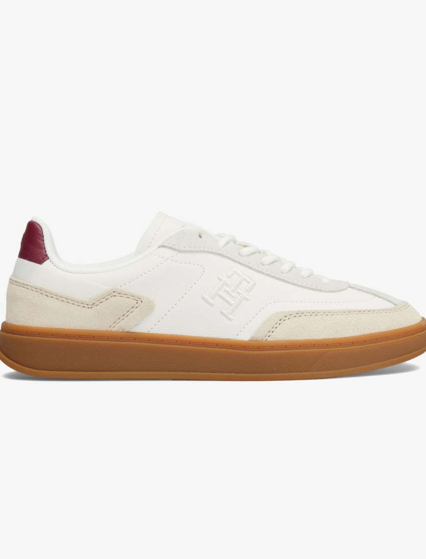 Tommy Hilfiger Heritage Court Kadın Bej Spor Ayakkabı Tommy Hilfiger Heritage Court Kadın Bej Spor Ayakkabı