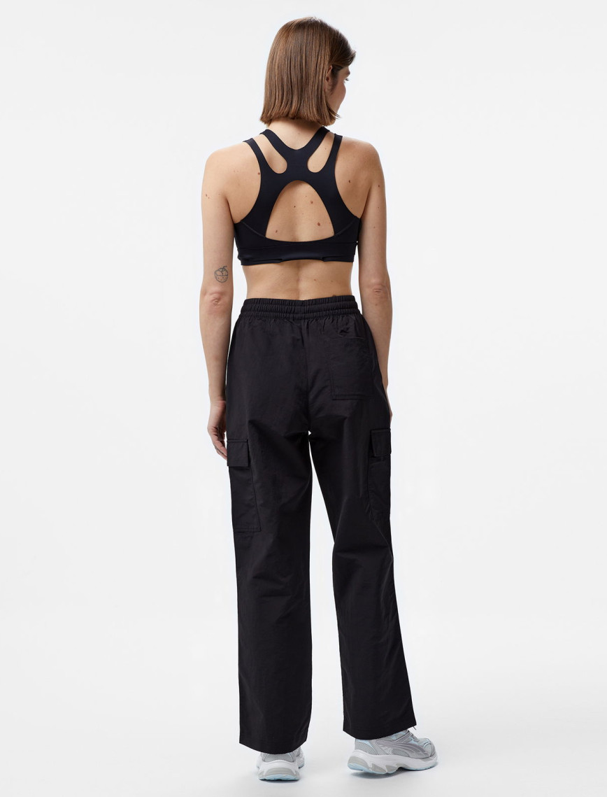 Puma Downtown Cargo Kadın Siyah Pantolon Puma Downtown Cargo Kadın Siyah Pantolon