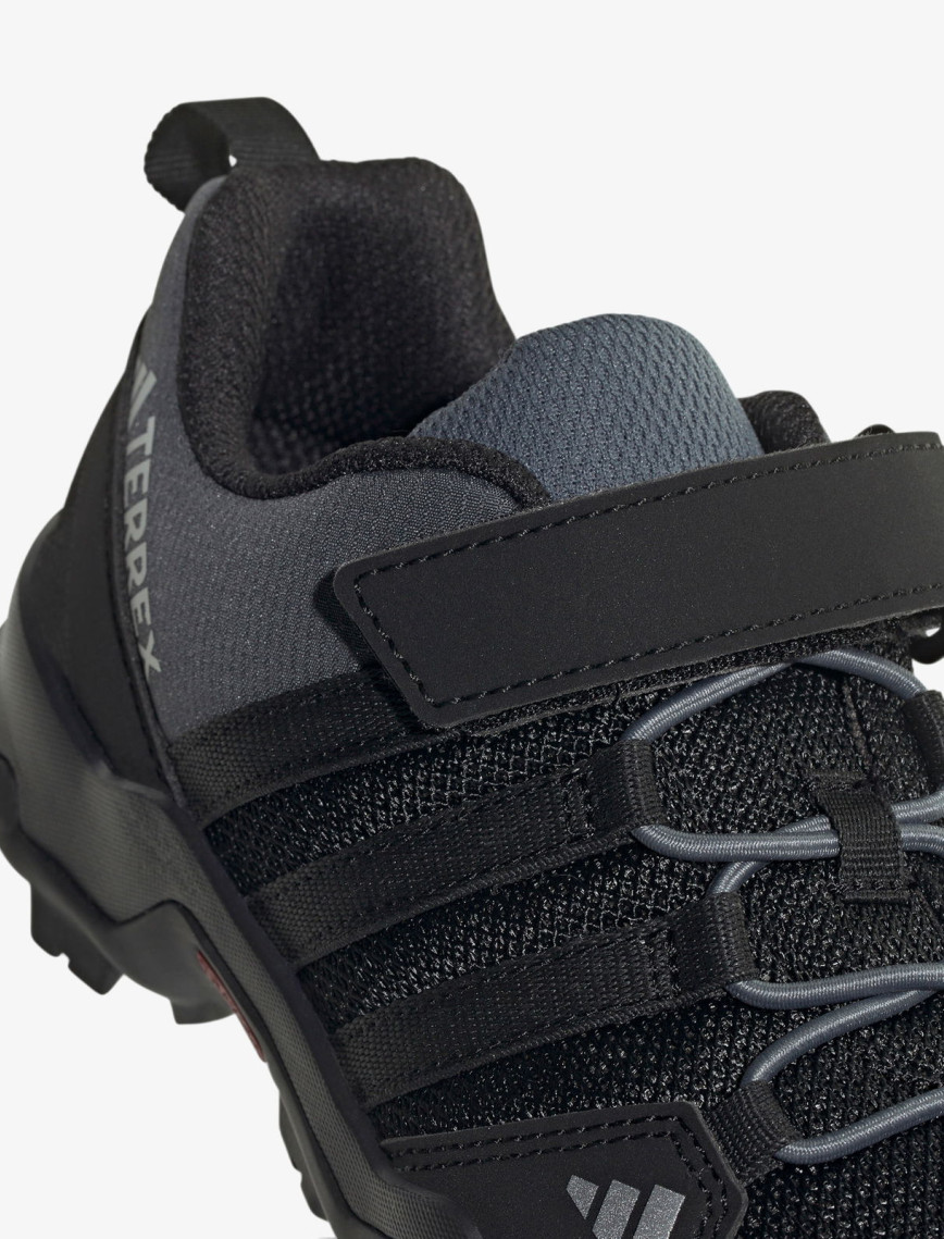 adidas Terrex AxR Çocuk Siyah Outdoor Ayakkabı adidas Terrex AxR Çocuk Siyah Outdoor Ayakkabı