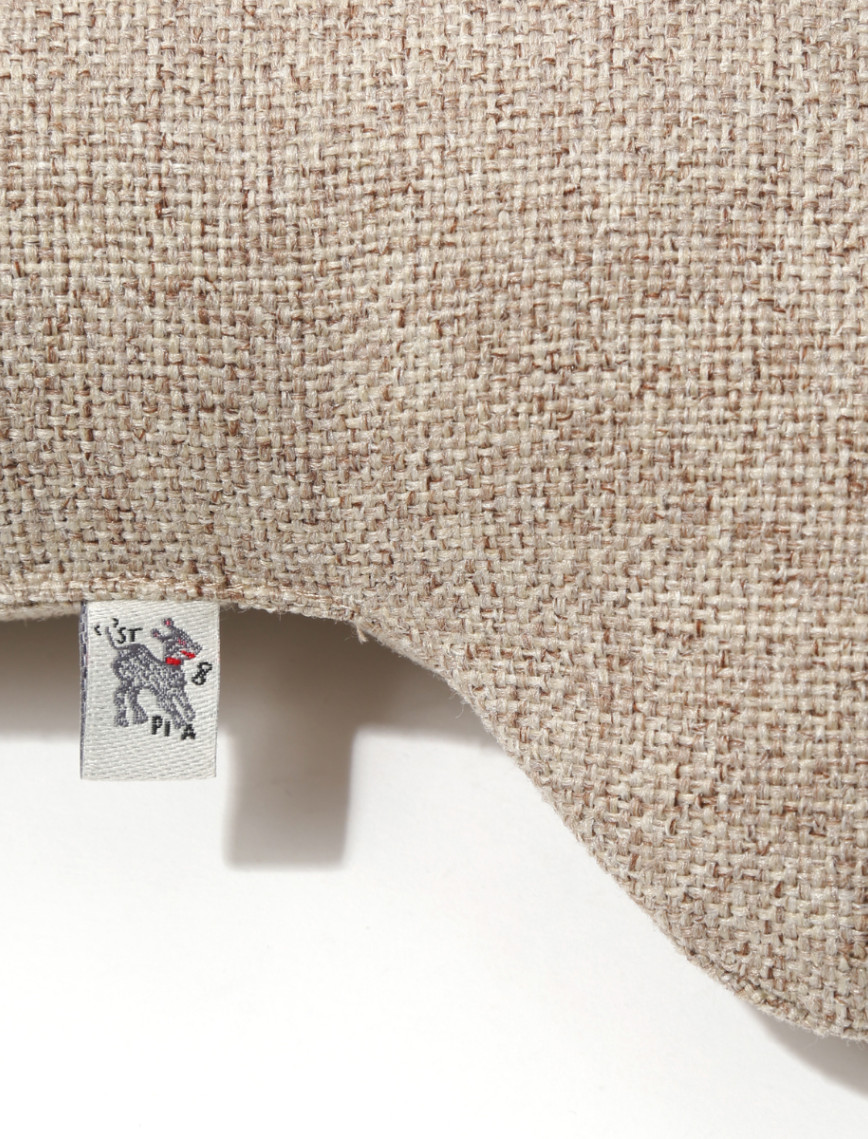 St. Pia Bone Köpek Yastığı St. Pia Bone Köpek Yastığı