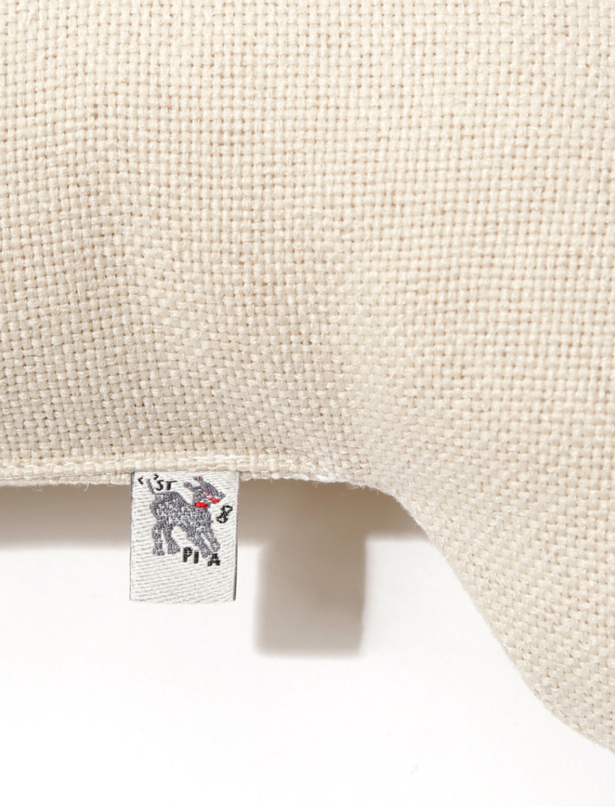 St. Pia Bone Köpek Yastığı St. Pia Bone Köpek Yastığı