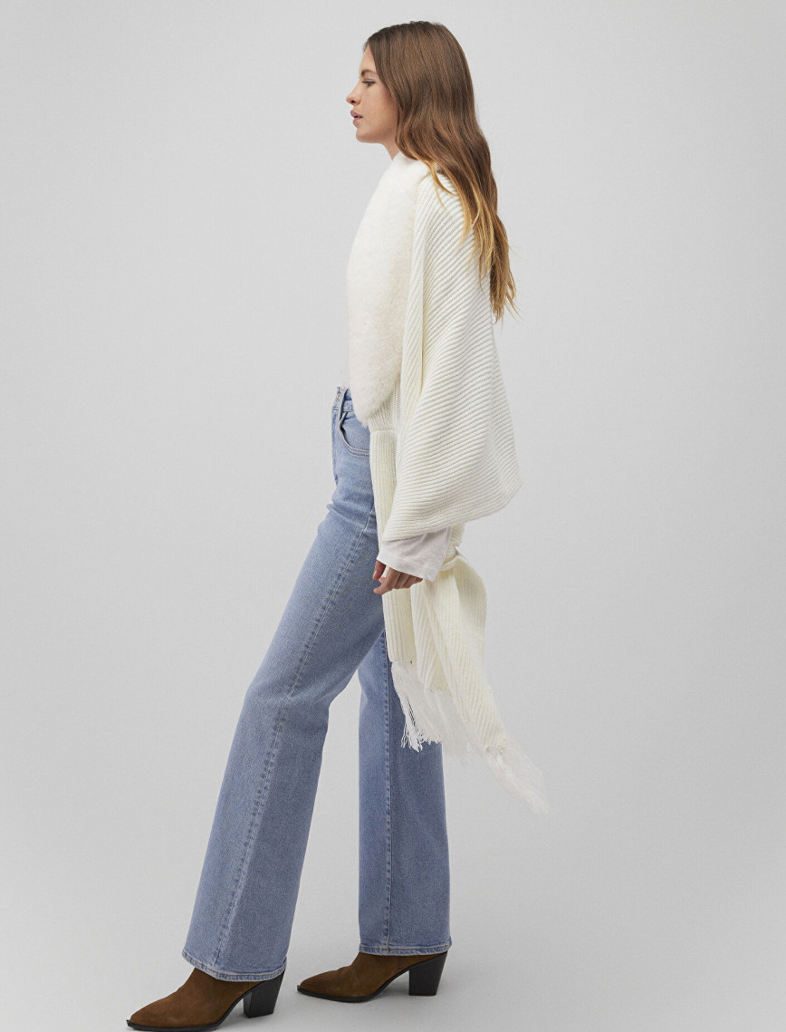 Mavi Suni Kürk Detaylı Ekru Panço 195854-34523 Mavi Suni Kürk Detaylı Ekru Panço 195854-34523