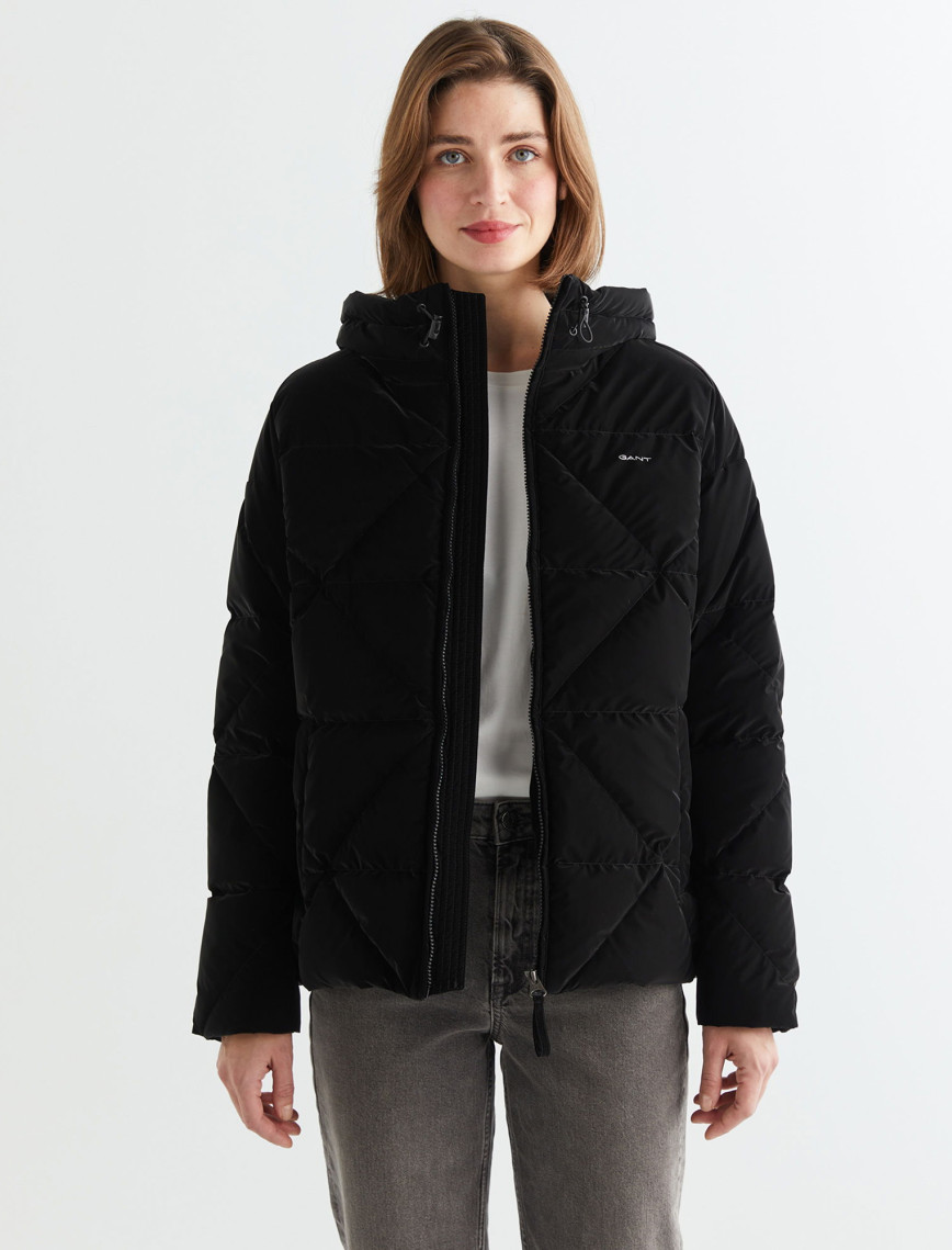 GANT Kadın Siyah Kapüşonlu Kapitone Mont GANT Kadın Siyah Kapüşonlu Kapitone Mont