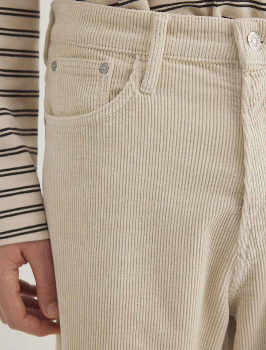 Mavi Atlanta Street Ekru Kadife Jean Pantolon 0010305-89111 Mavi Atlanta Street Ekru Kadife Jean Pantolon 0010305-89111