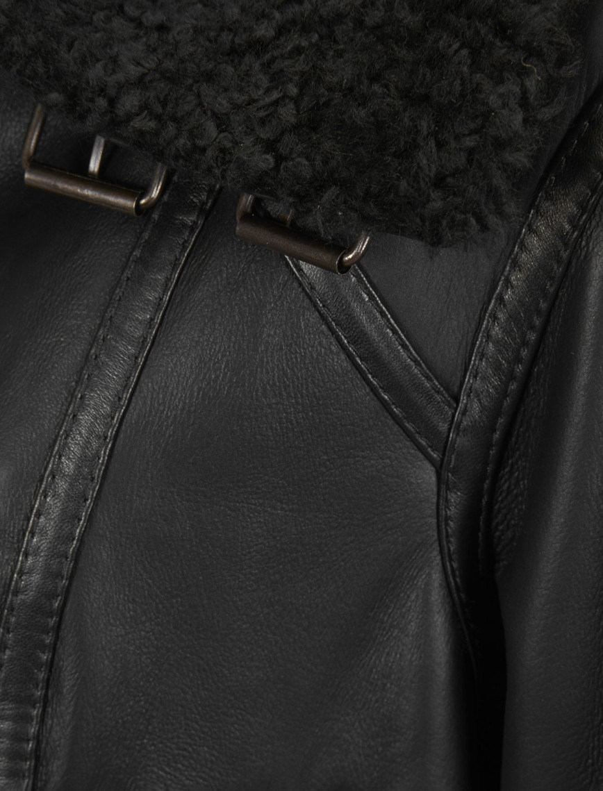 Tinora Siyah Kürk Ceket Tinora Siyah Kürk Ceket