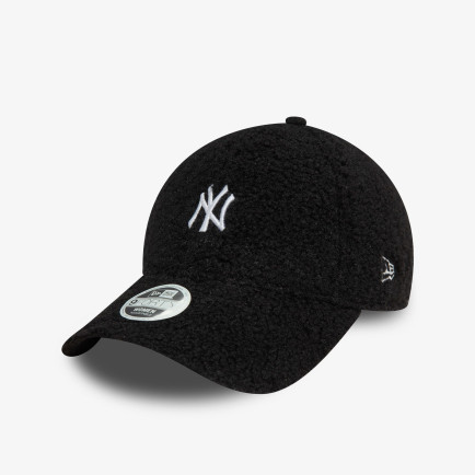 New Era New York Yankees Borg Pastel Kadın Siyah Şapka New Era New York Yankees Borg Pastel Kadın Siyah Şapka