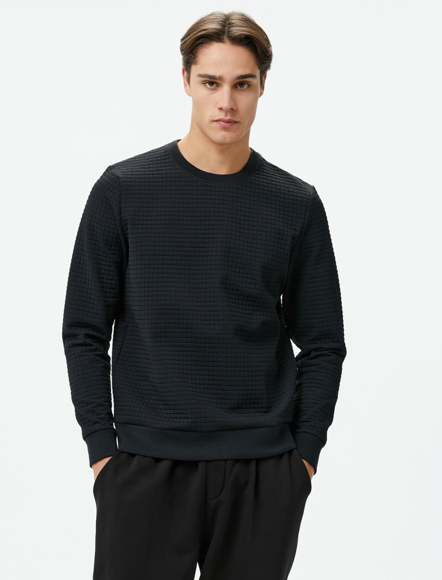 Under Armour Unstoppable Flc Grid Crew Erkek Siyah Sweatshirt Under Armour Unstoppable Flc Grid Crew Erkek Siyah Sweatshirt