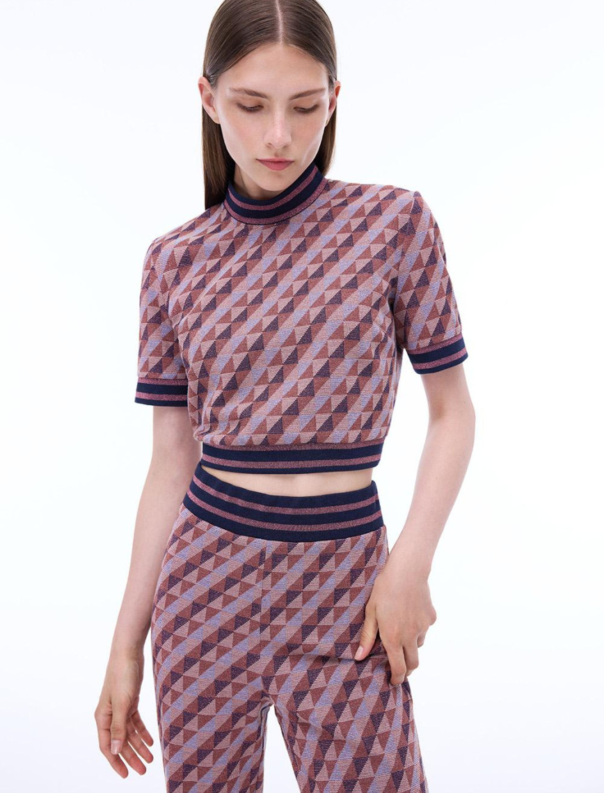 Alcors Slim Fit Geometrik Desen Crop Boy Takma Kol Bisiklet Yaka Bordo Bluz Alcors Slim Fit Geometrik Desen Crop Boy Takma Kol Bisiklet Yaka Bordo Bluz