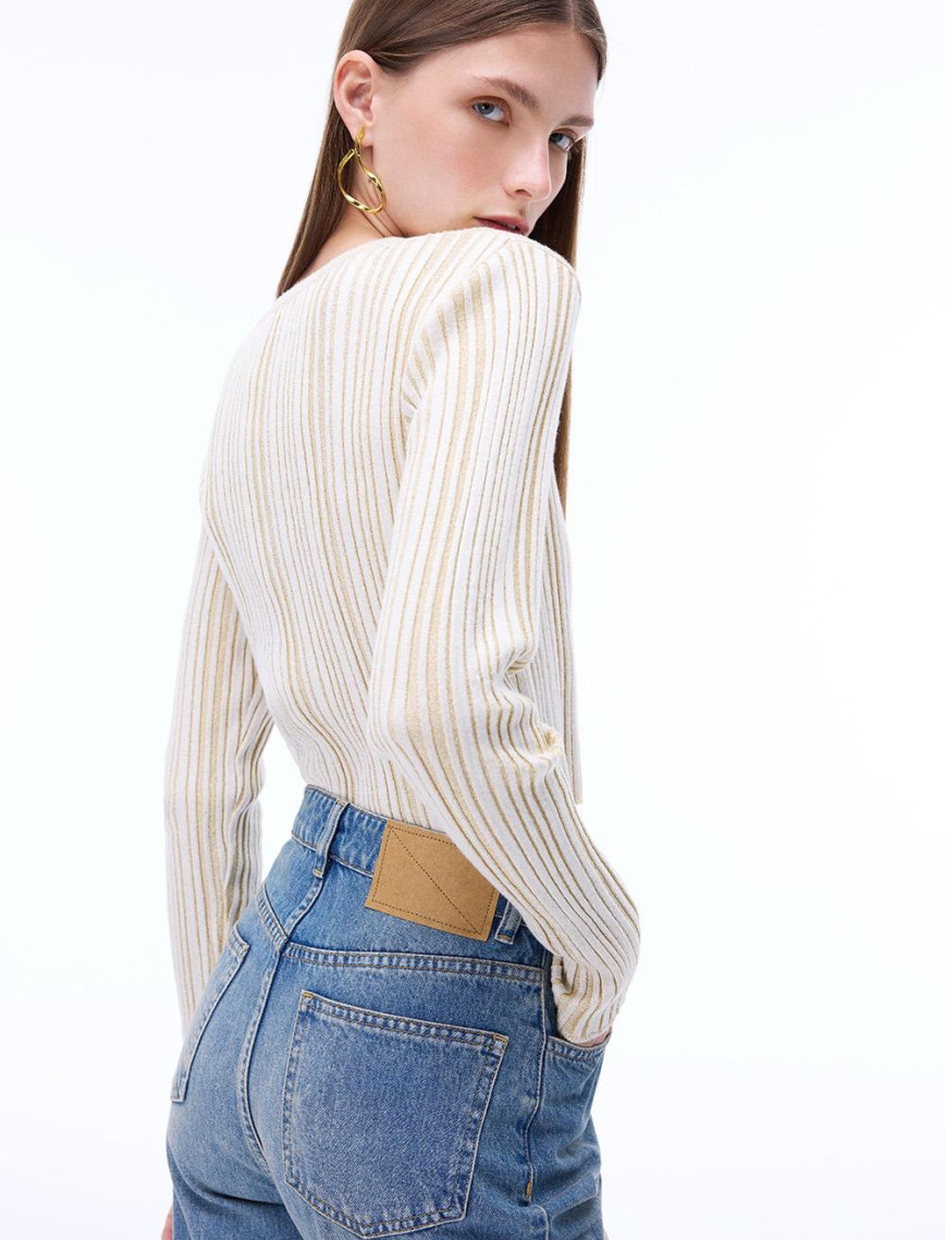 Triko Rahat Kalıp Kısa Boy Takma Kol Bisiklet Yaka Vizon Bluz Triko Rahat Kalıp Kısa Boy Takma Kol Bisiklet Yaka Vizon Bluz